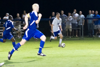 ISO 12800, 1/400 sec at f / 2.8, 128 mm
