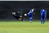 ISO 12800, 1/400 sec at f / 2.8, 200 mm