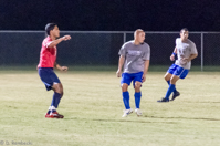 ISO 12800, 1/640 sec at f / 2.8, 180 mm