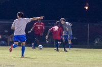 ISO 12800, 1/320 sec at f / 2.8, 200 mm