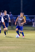 ISO 12800, 1/500 sec at f / 2.8, 200 mm