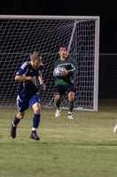 ISO 12800, 1/500 sec at f / 2.8, 200 mm