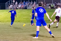 ISO 12800, 1/320 sec at f / 2.8, 70 mm
