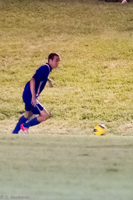 ISO 12800, 1/640 sec at f / 2.8, 200 mm