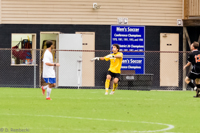 ISO 6400, 1/800 sec at f / 5.0, 200 mm