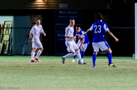 ISO 10000, 1/640 sec at f / 2.8, 200 mm