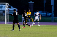 ISO 3200, 1/200 sec at f / 2.8, 200 mm