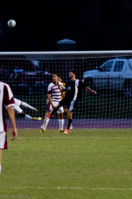 ISO 3200, 1/320 sec at f / 2.8, 200 mm