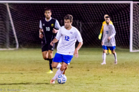 ISO 6400, 1/1250 sec at f / 2.8, 180 mm